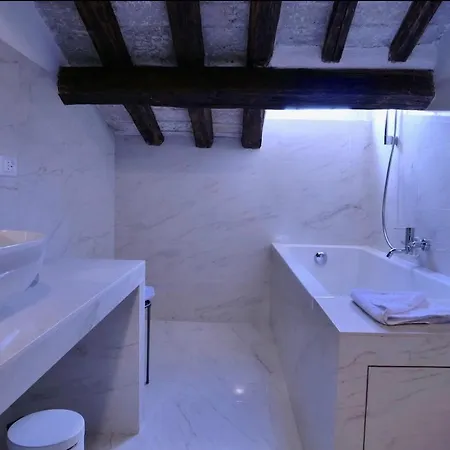 Luxury Appartament Trevi * Roma