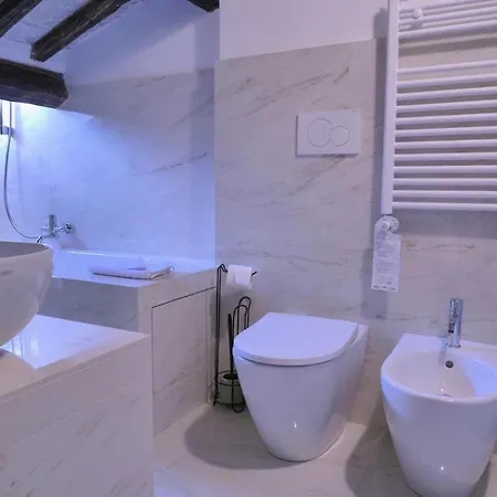 Tatil Evi Luxury Appartament Trevi Roma