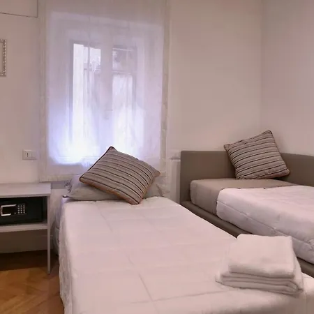 Tatil Evi Luxury Appartament Trevi Roma